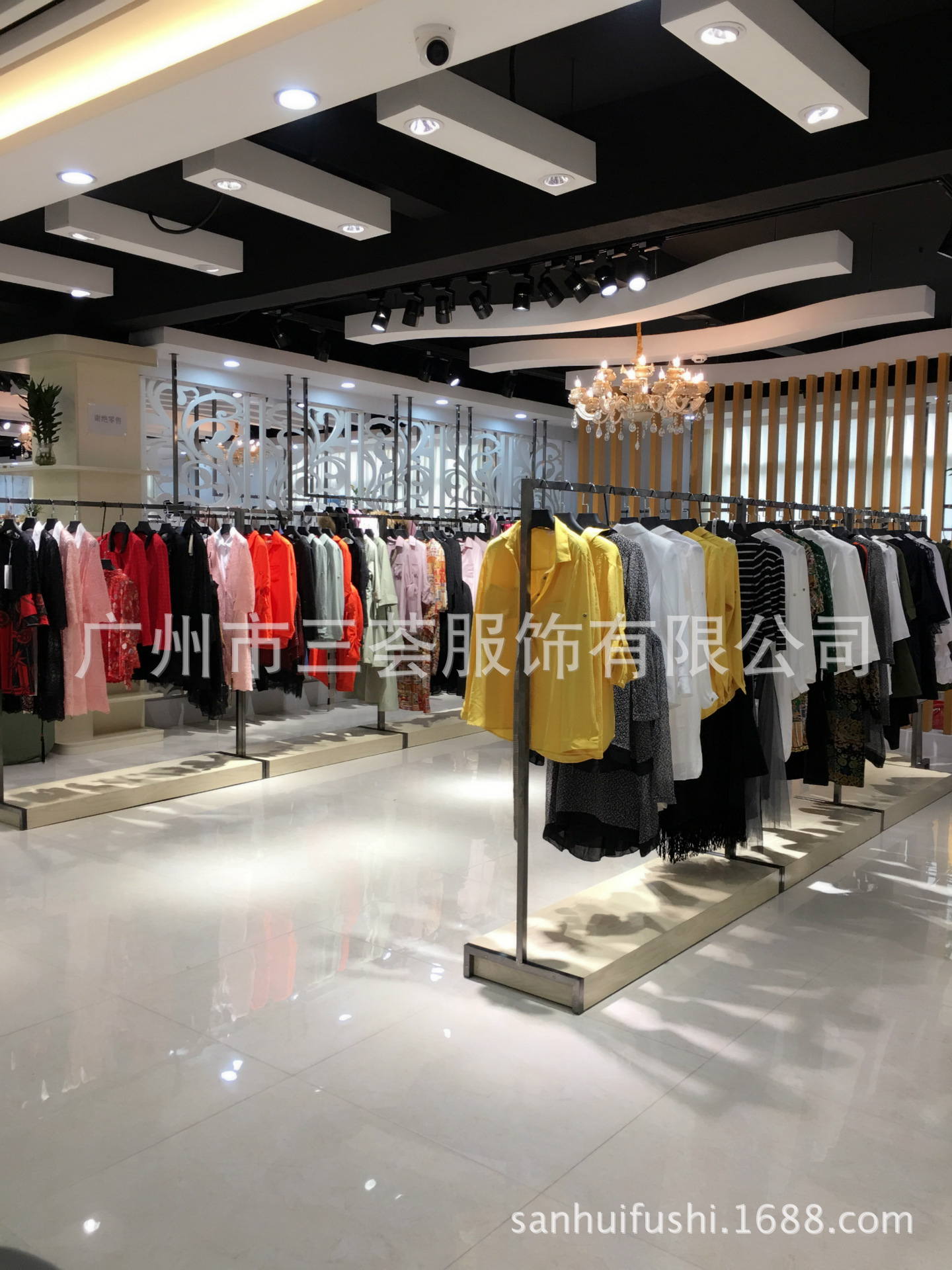 琦麗莎17年秋裝武漢大碼精品女裝品牌折扣庫存尾貨走份打包批發