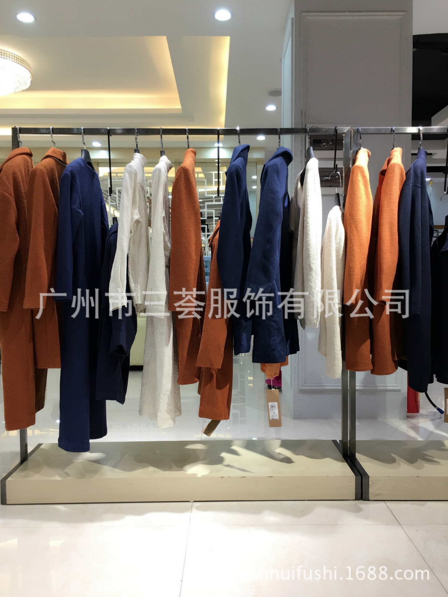 麦中林17冬装一线品牌折扣店女装货源进货渠道加盟三荟走份批发